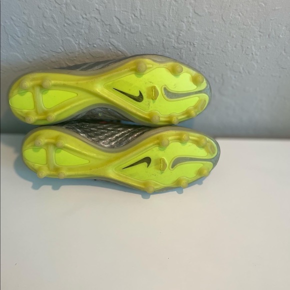 Nike Hypervenom 1 FG - Picture 2 of 4